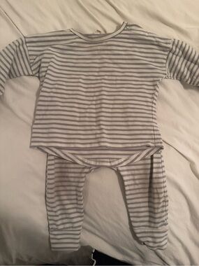 Quincy Mae White and Light Gray Striped Kids Matching Set